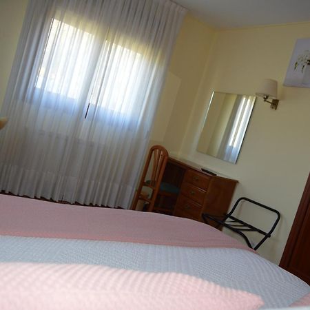 Hotel Restaurante Val Antas de Ulla المظهر الخارجي الصورة